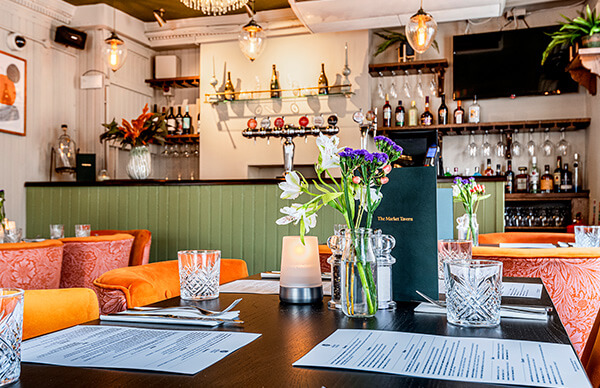 themarkettavernmayfair-groupbookings-img-business.jpg